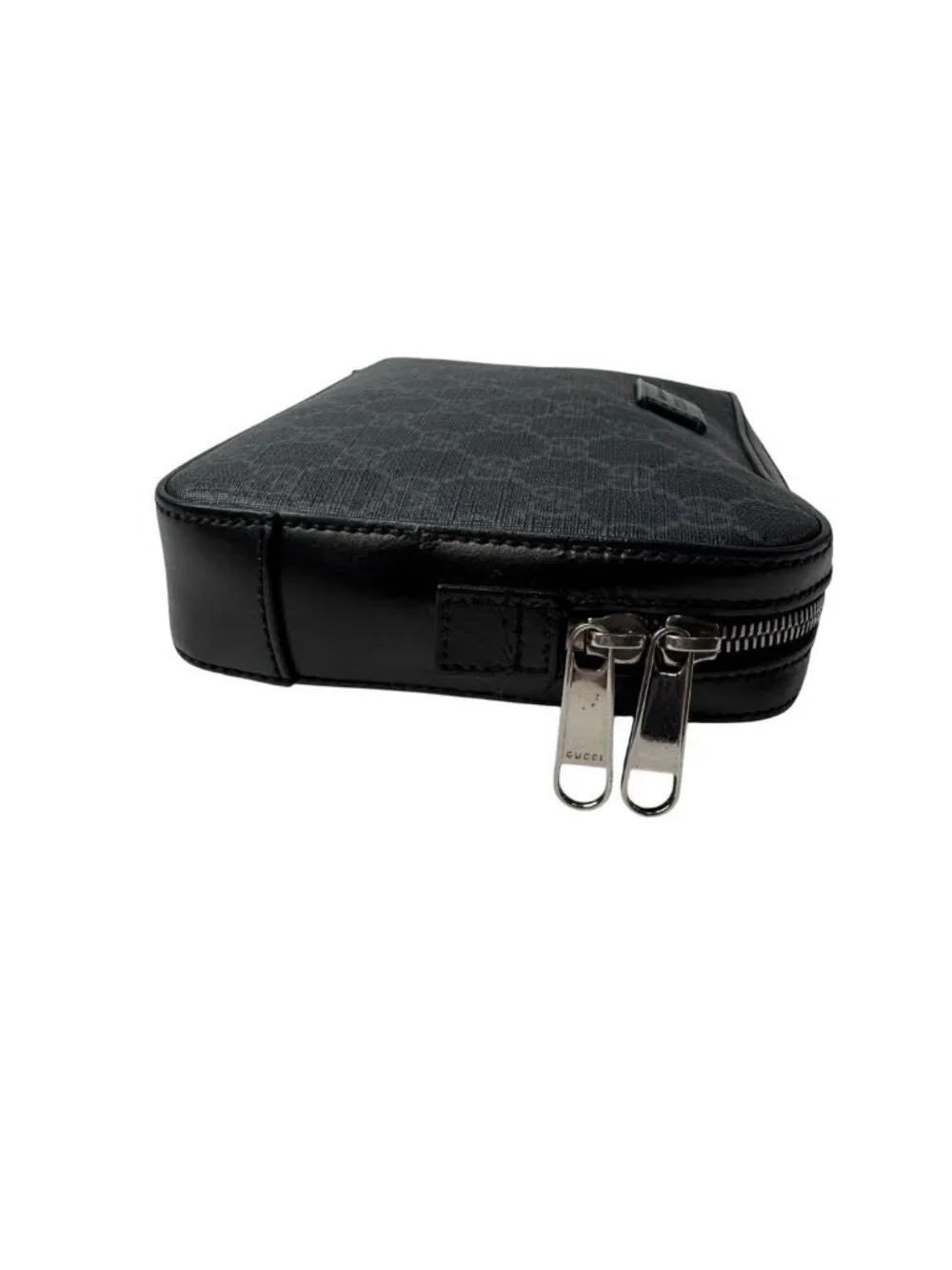 Gucci GG Supreme Pouch Clutch Black